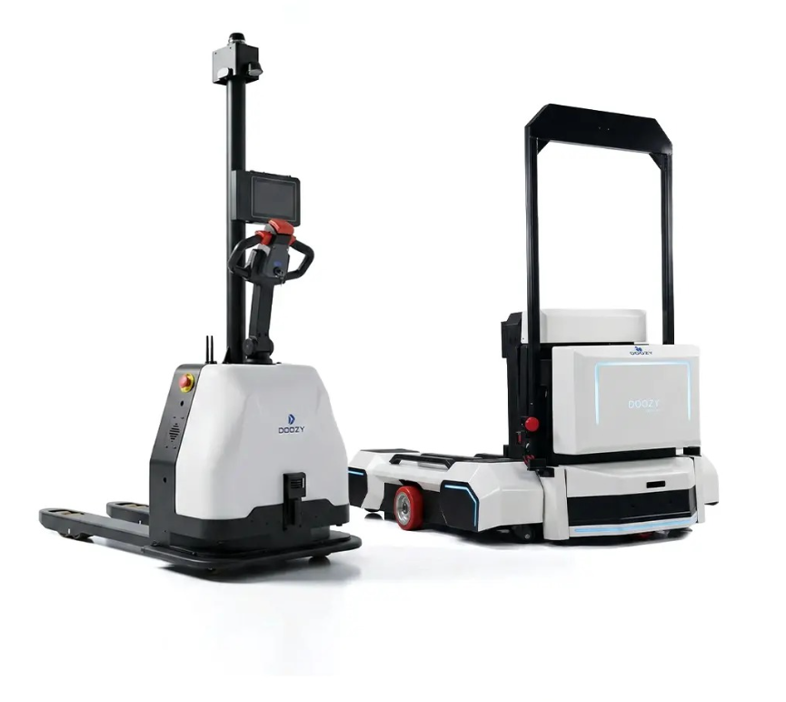Pallet Mover with Doozy